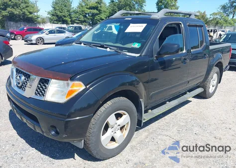 2005 Nissan Frontier Crew Cab Le/Se/Off Road z USA, uszkodzony, nr VIN 1N6AD07W15C420081